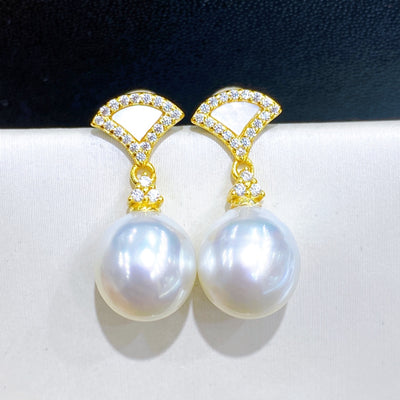 Pearl Earrings - اقراط