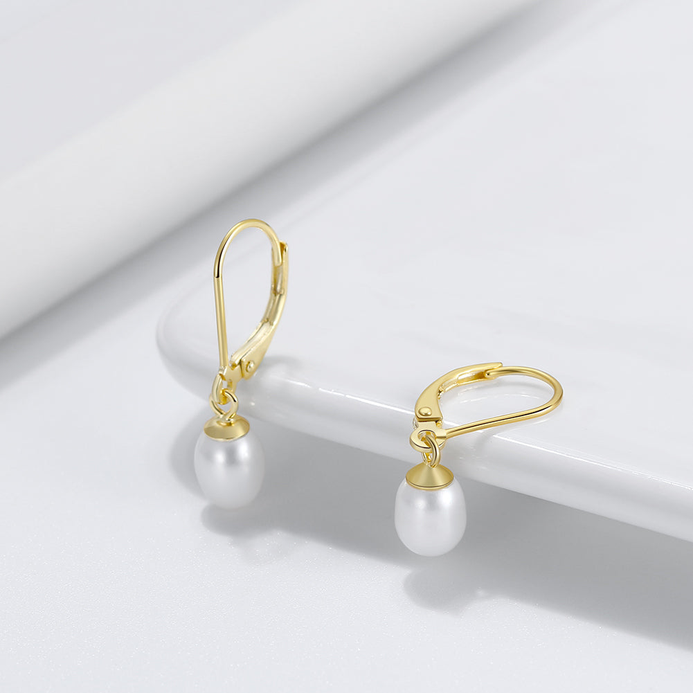 Pearl Earrings - اقراط